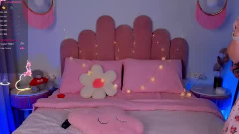 Anna online show from 12, 2, 2025