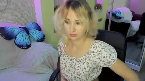 merymidnight online show from 12, 11, 2025