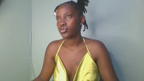 meggy and bree online show from 28, 4, 2026