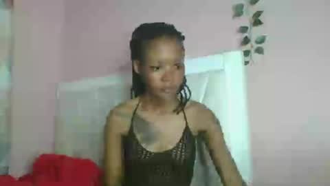 Snapshot of messyluna chatting on 23, 7, 2026 meggy and bree online show from 23, 7, 2026