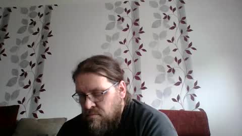 Snapshot of metallbuddy chatting on 15, 2, 2025 ask me online show from 15, 2, 2025