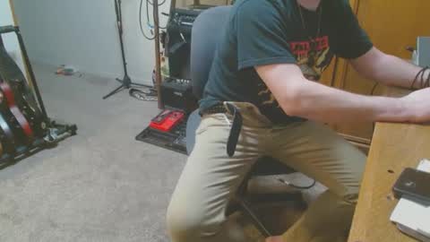 Snapshot of metalsharkk chatting on 6, 2, 2025 metalsharkk online show from 6, 2, 2025