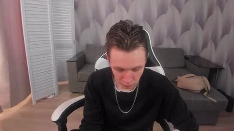 Snapshot of meverik_oushen chatting on 24, 4, 2026 MEVERIK OUSHEN online show from 24, 4, 2026