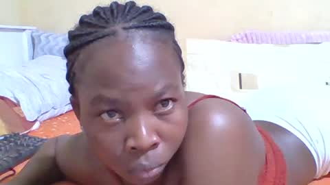 Snapshot of meybel chatting on 17, 6, 2026 Meybel online show from 17, 6, 2026