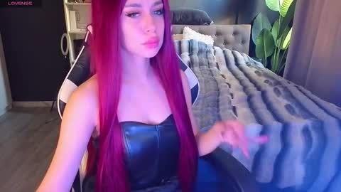 vollmond online show from 6, 11, 2025