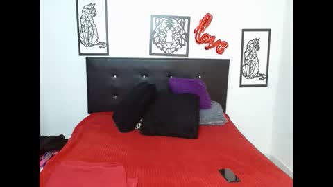 mhia1972 online show from 19, 10, 2025