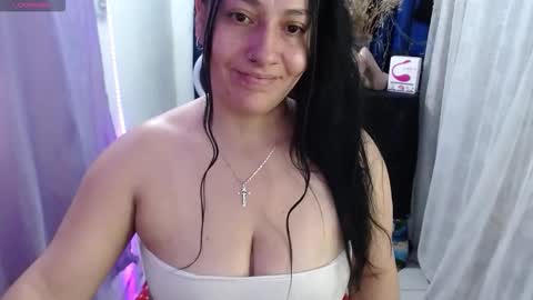 LorenWelcome my rooomLovense is active my orgasms in your handsGive me more pleasure a PVT is open PVT online show from 13, 5, 2026