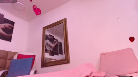 Emi online show from 8, 3, 2025