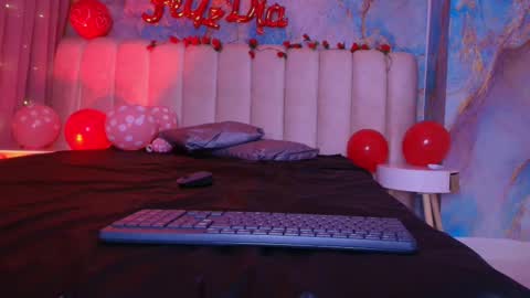 Snapshot of mia_0_ chatting on 12, 2, 2026 Emi online show from 12, 2, 2026