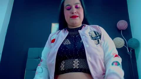 C A L L  M E  M I A  online show from 29, 9, 2025