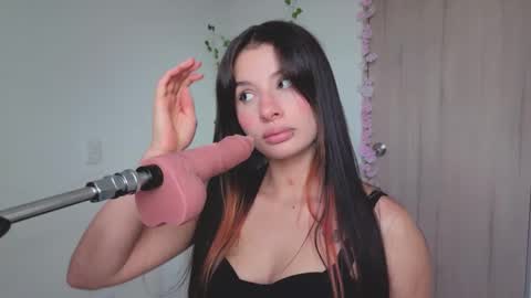 Mia adams  online show from 26, 10, 2025