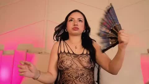 Snapshot of mia_adams_bm chatting on 14, 5, 2026 Miaa online show from 14, 5, 2026