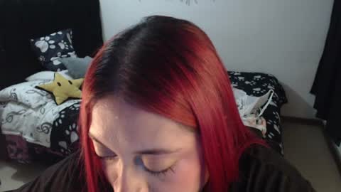 Snapshot of mia_adams_red chatting on 11, 6, 2026 mia online show from 11, 6, 2026
