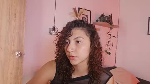 Snapshot of mia_belmont chatting on 4, 7, 2026 Belmont and Mia online show from 4, 7, 2026