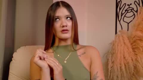 Mia Benett  online show from 13, 3, 2026