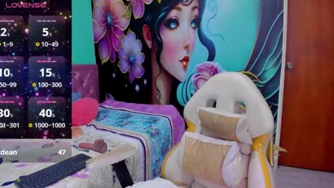 Snapshot of mia_bigtits_17 chatting on 10, 2, 2025 Mia online show from 10, 2, 2025