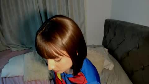 Mia Blair online show from 5, 7, 2026