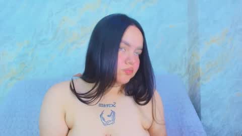 Mia  online show from 20, 4, 2026