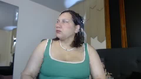 Mia online show from 14, 4, 2026