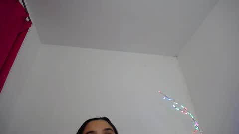 M I A online show from 3, 12, 2025