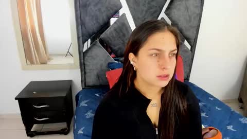 mia fox online show from 27, 11, 2025