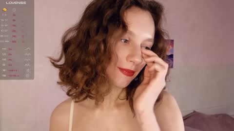 Snapshot of mia_frizz chatting on 8, 2, 2025 Mia online show from 8, 2, 2025