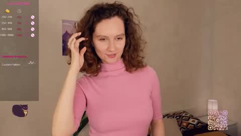 Snapshot of mia_frizz chatting on 12, 9, 2025 Mia online show from 12, 9, 2025