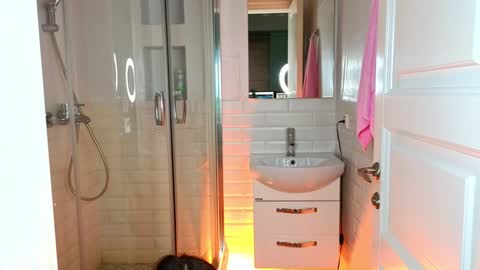 Snapshot of mia_g_ chatting on 7, 1, 2025 Mia online show from 7, 1, 2025