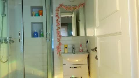 Snapshot of mia_g_ chatting on 25, 2, 2025 Mia online show from 25, 2, 2025