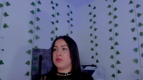 Snapshot of mia_garcia2 chatting on 23, 5, 2026 MIA online show from 23, 5, 2026