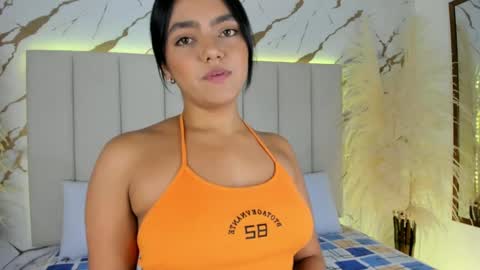 Snapshot of mia_greco_ chatting on 19, 9, 2025 mia_greco_ online show from 19, 9, 2025