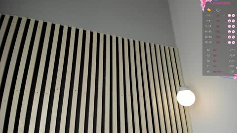  I am Mia  online show from 21, 12, 2024