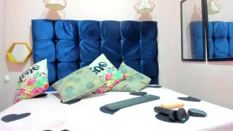 mia_jasmin20 online show from 22, 5, 2026