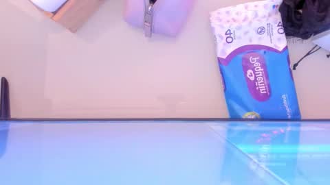    online show from 29, 11, 2025