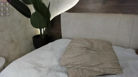 mia_lacy online show from 7, 1, 2025