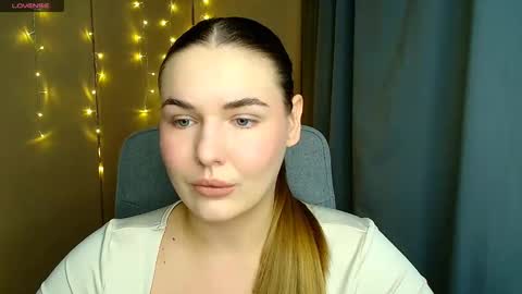 mia_lemm online show from 13, 11, 2025