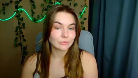 mia_lemm online show from 23, 2, 2026