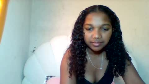 Snapshot of mia_lunah chatting on 2, 8, 2026 mia_lunah online show from 2, 8, 2026