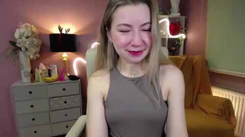 Snapshot of mia_luxx92 chatting on 31, 12, 2024 Mia online show from 31, 12, 2024