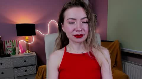 Snapshot of mia_luxx92 chatting on 20, 11, 2025 Mia online show from 20, 11, 2025