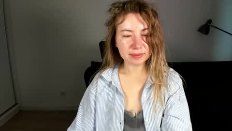 Mia online show from 25, 2, 2026