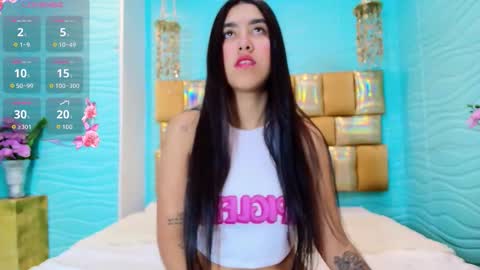 mia montess online show from 18, 10, 2025