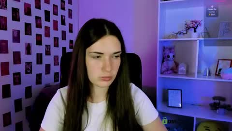 Snapshot of mia_mooon_ chatting on 13, 7, 2026 mia_mooon_ online show from 13, 7, 2026