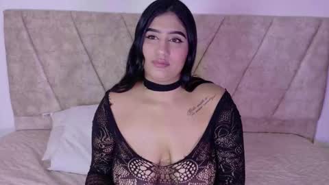 mia_parker25 online show from 25, 9, 2025