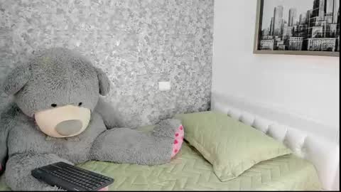 Mia online show from 27, 5, 2026
