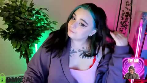 Mia online show from 15, 3, 2026