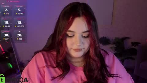 Mia online show from 10, 4, 2026