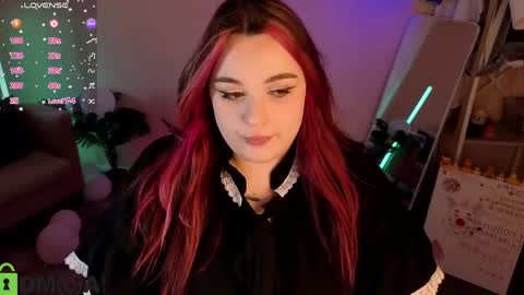Snapshot of mia_r0ss chatting on 4, 6, 2026 Mia online show from 4, 6, 2026