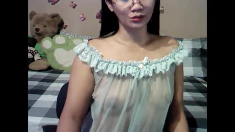 mia_rein online show from 6, 1, 2025