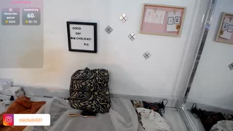 mia reys online show from 18, 10, 2025